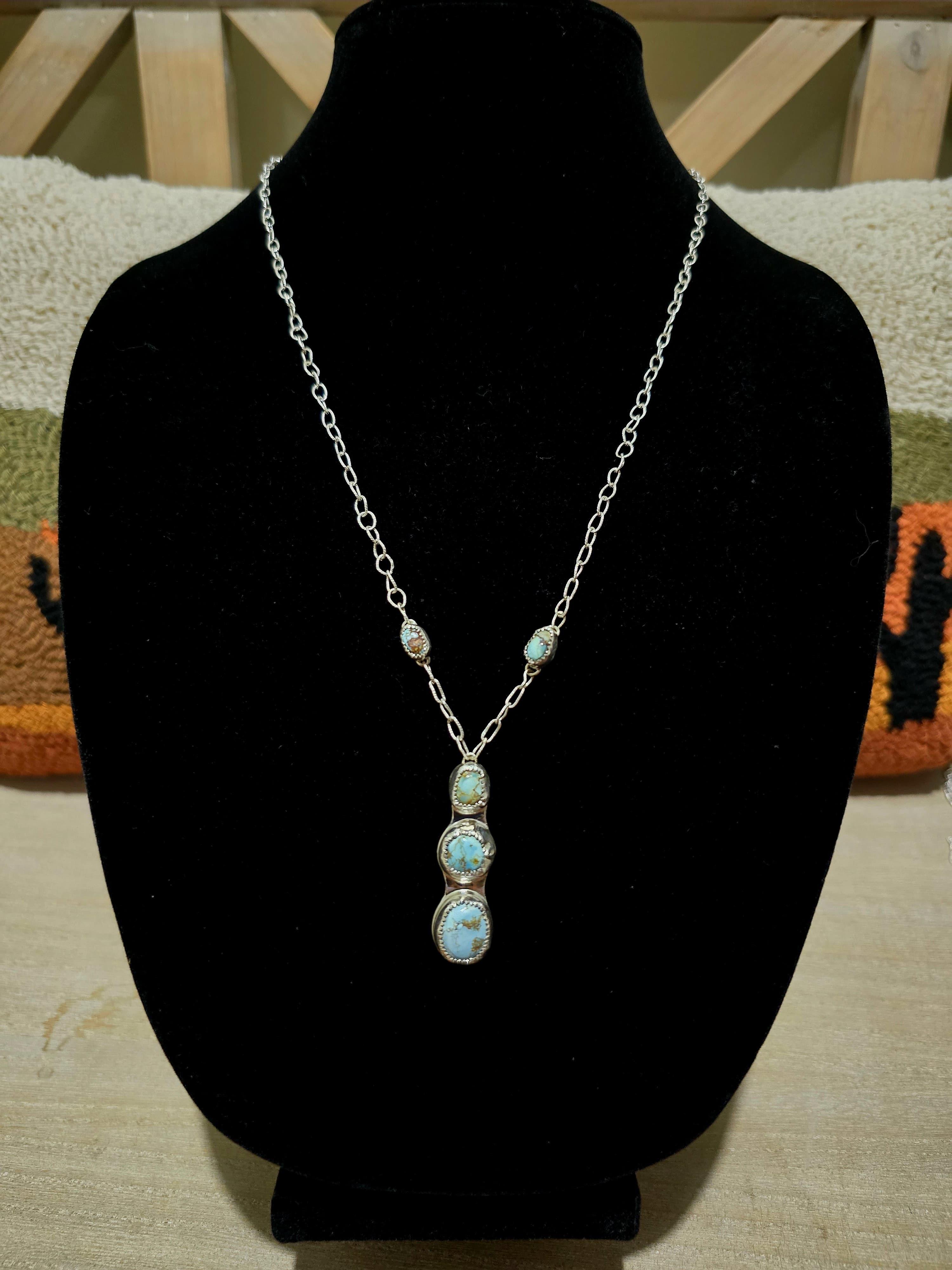 Golden hills necklace