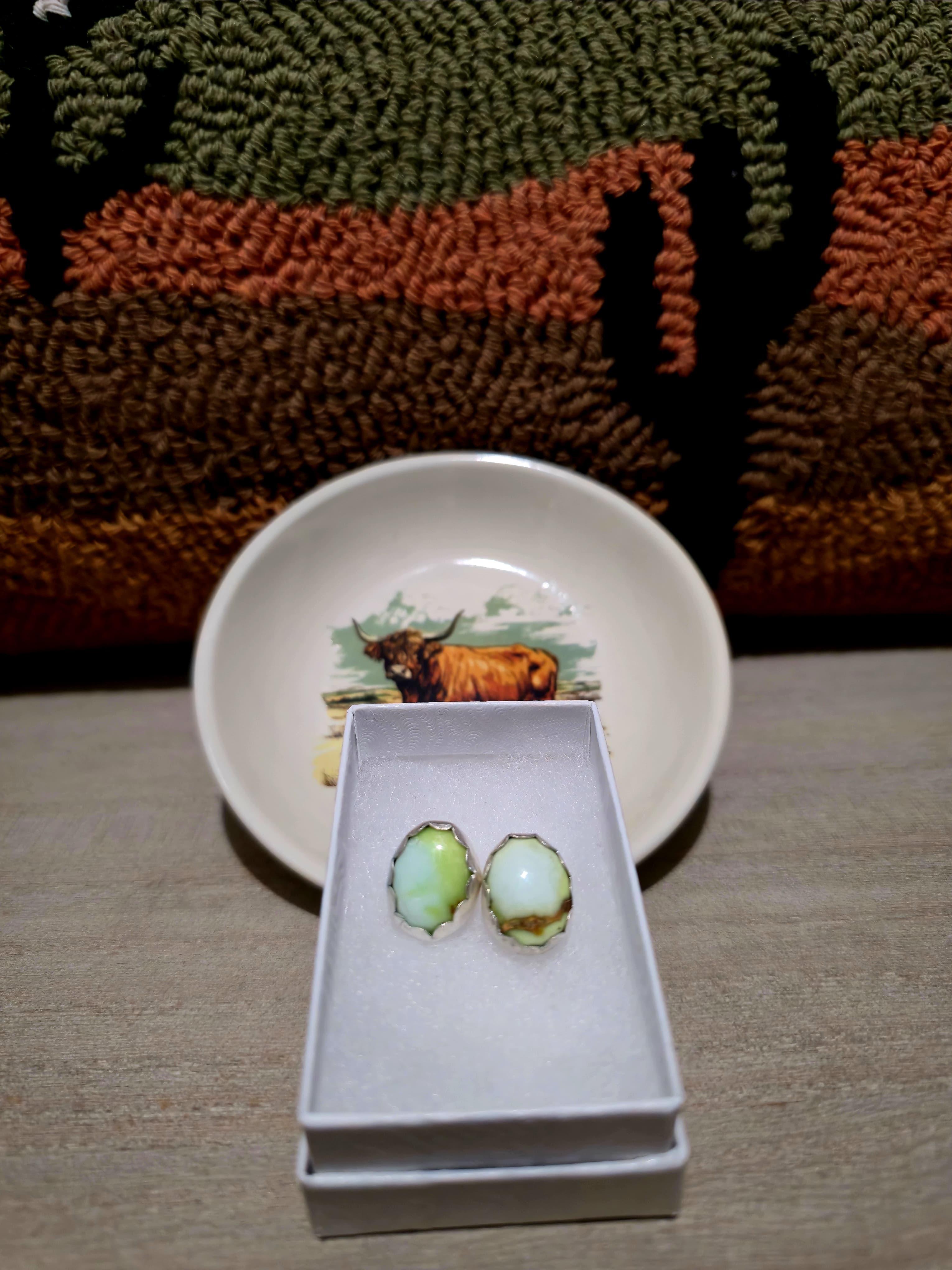 palomino stud earrings