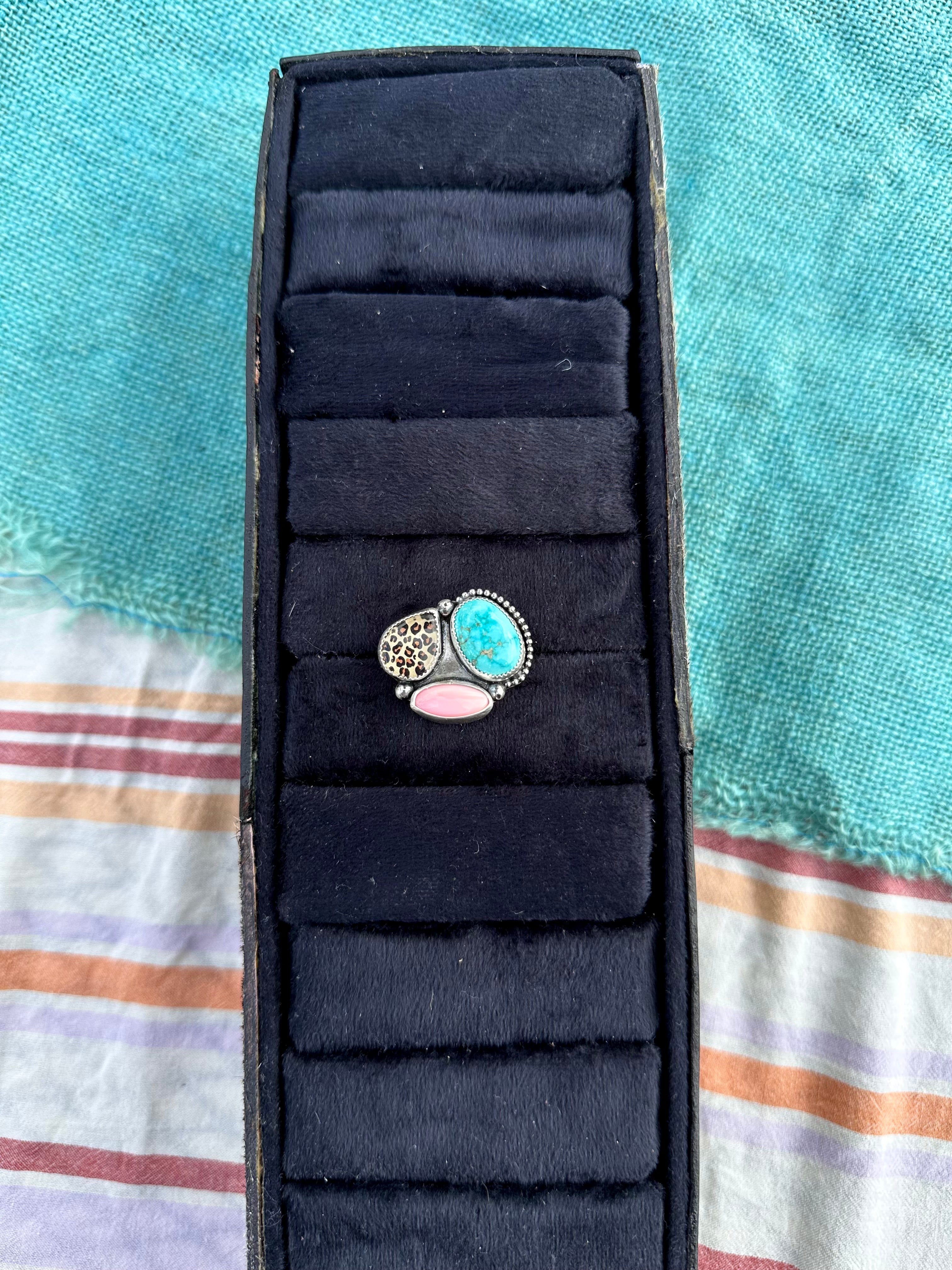 Peony leopard ring