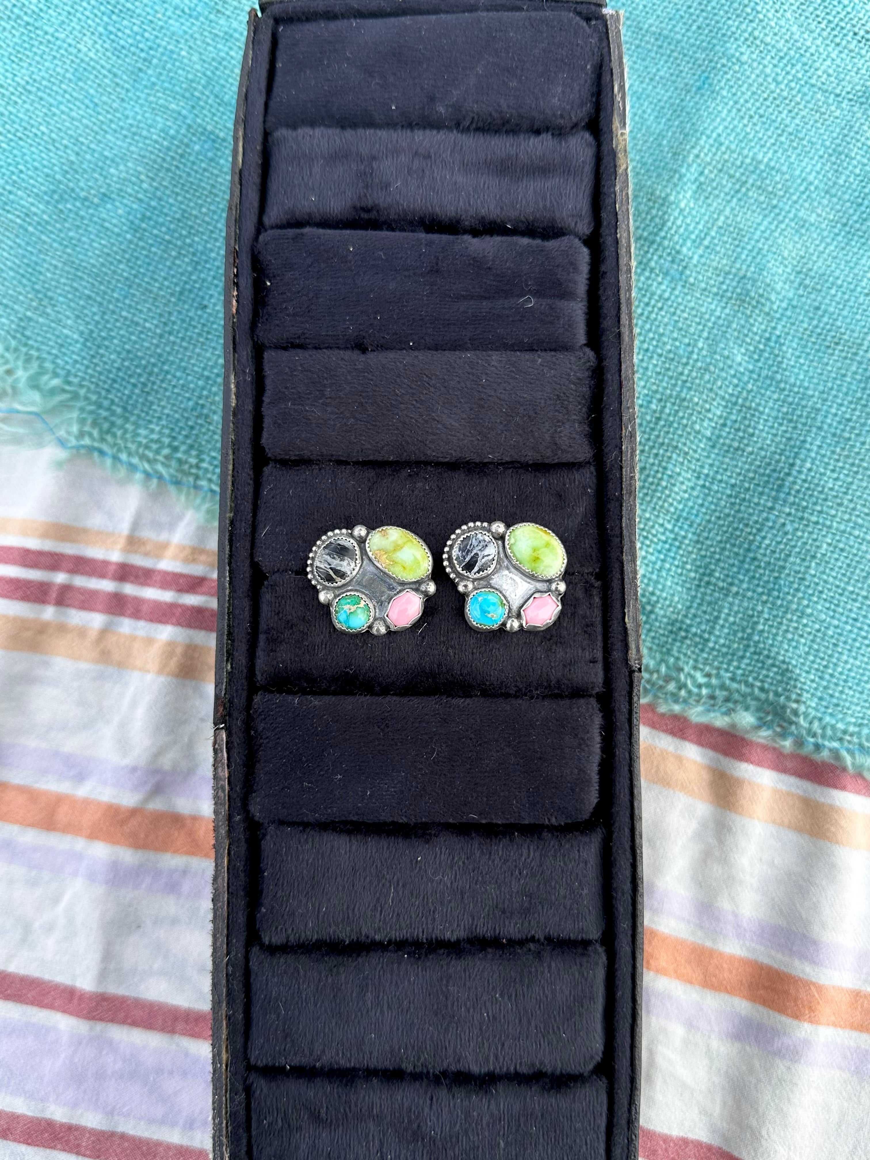 Multi-stone studs
