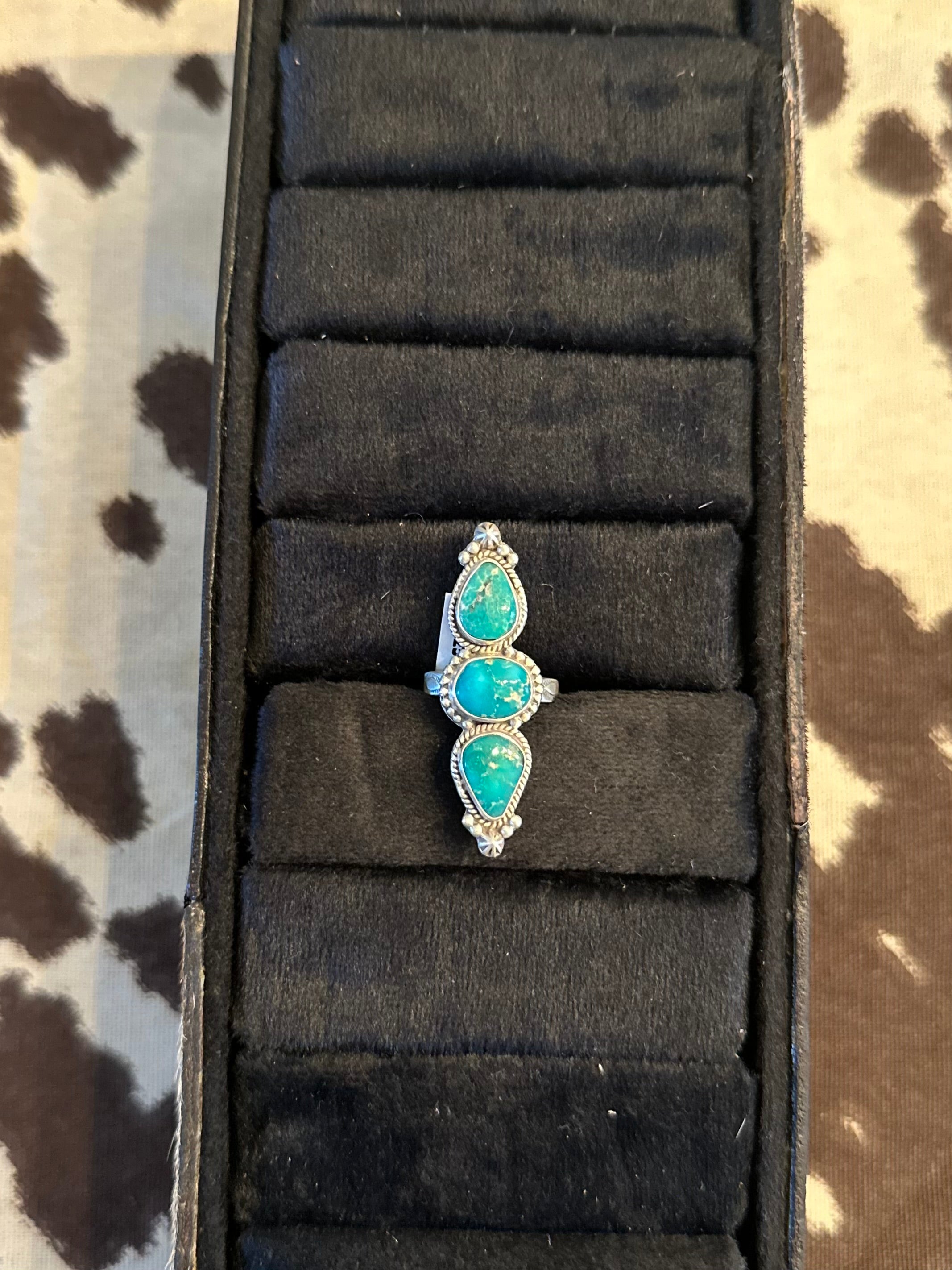 Size 7 adjustable white water turquoise triple stone ring