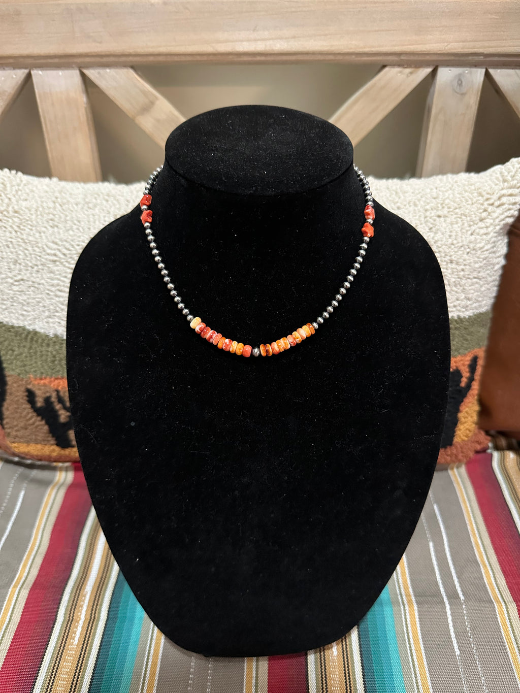 16” spiny oyster star choker