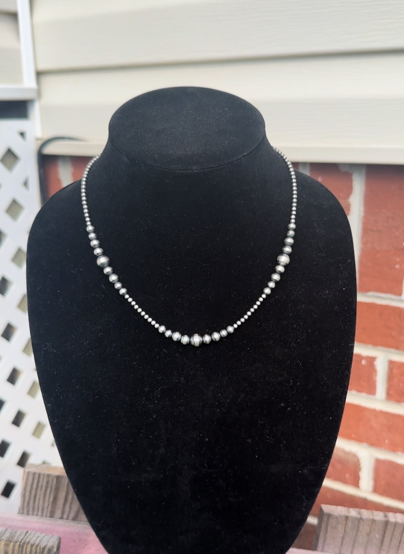 18” graduated Navajo pearl necklace